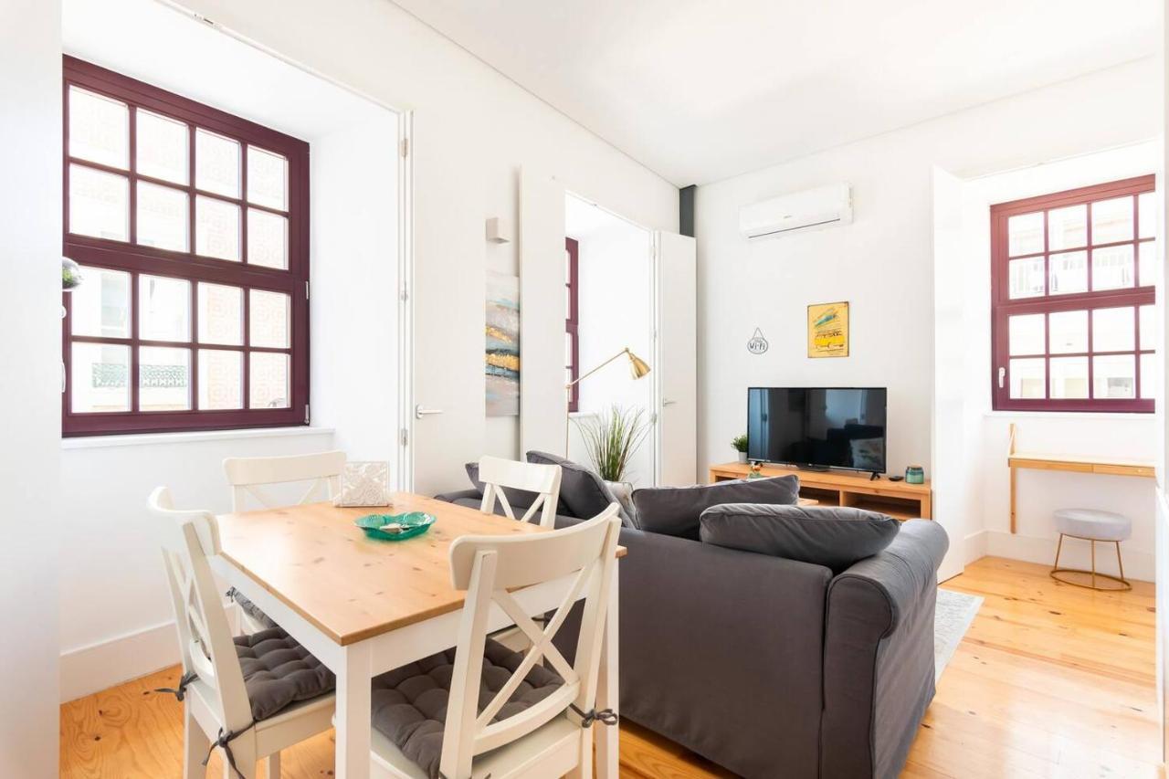 Neptuno Boutique Apartment - No Coracao Do Centro De アヴェイロ エクステリア 写真